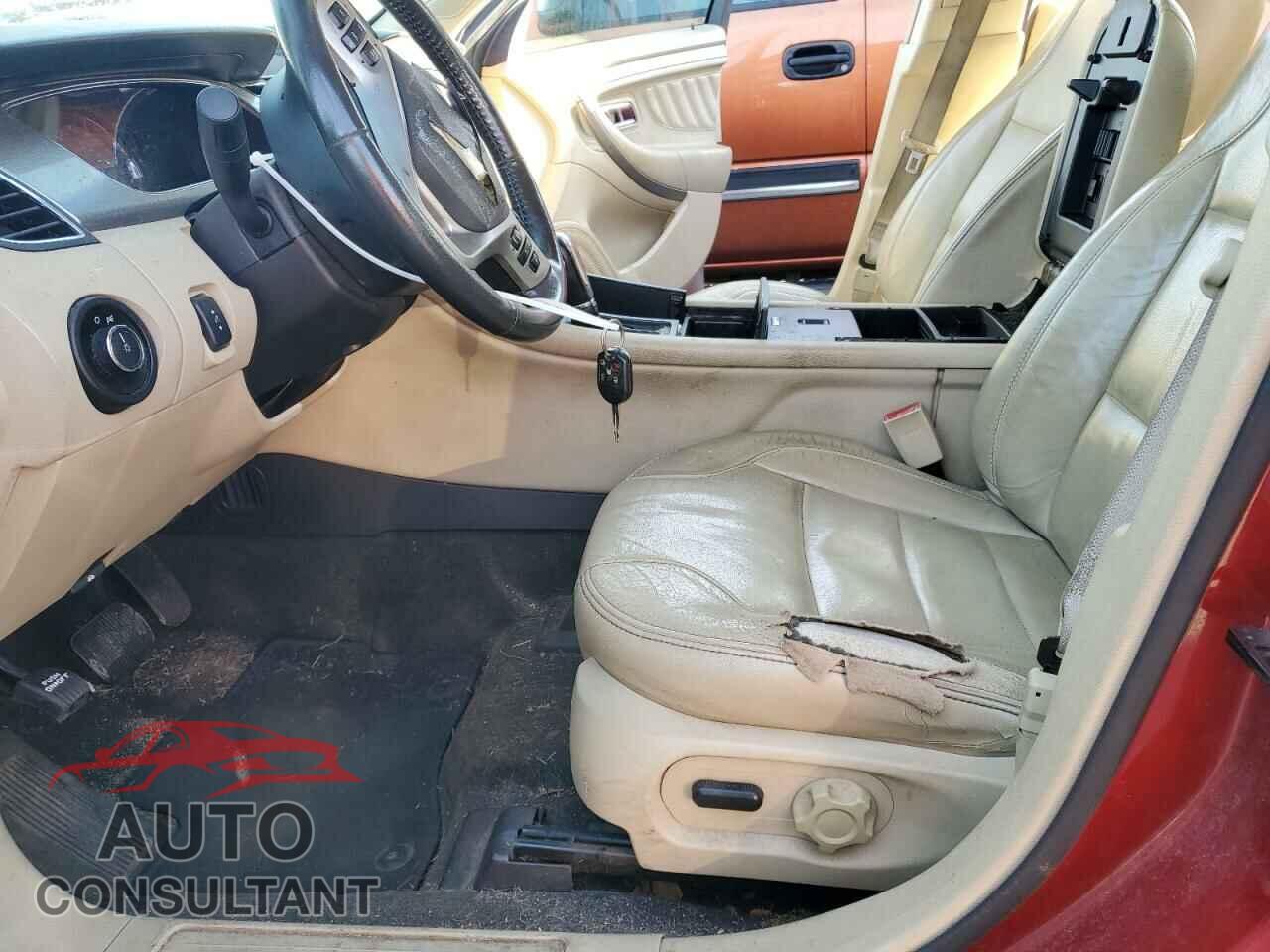 FORD TAURUS 2013 - 1FAHP2E86DG192164