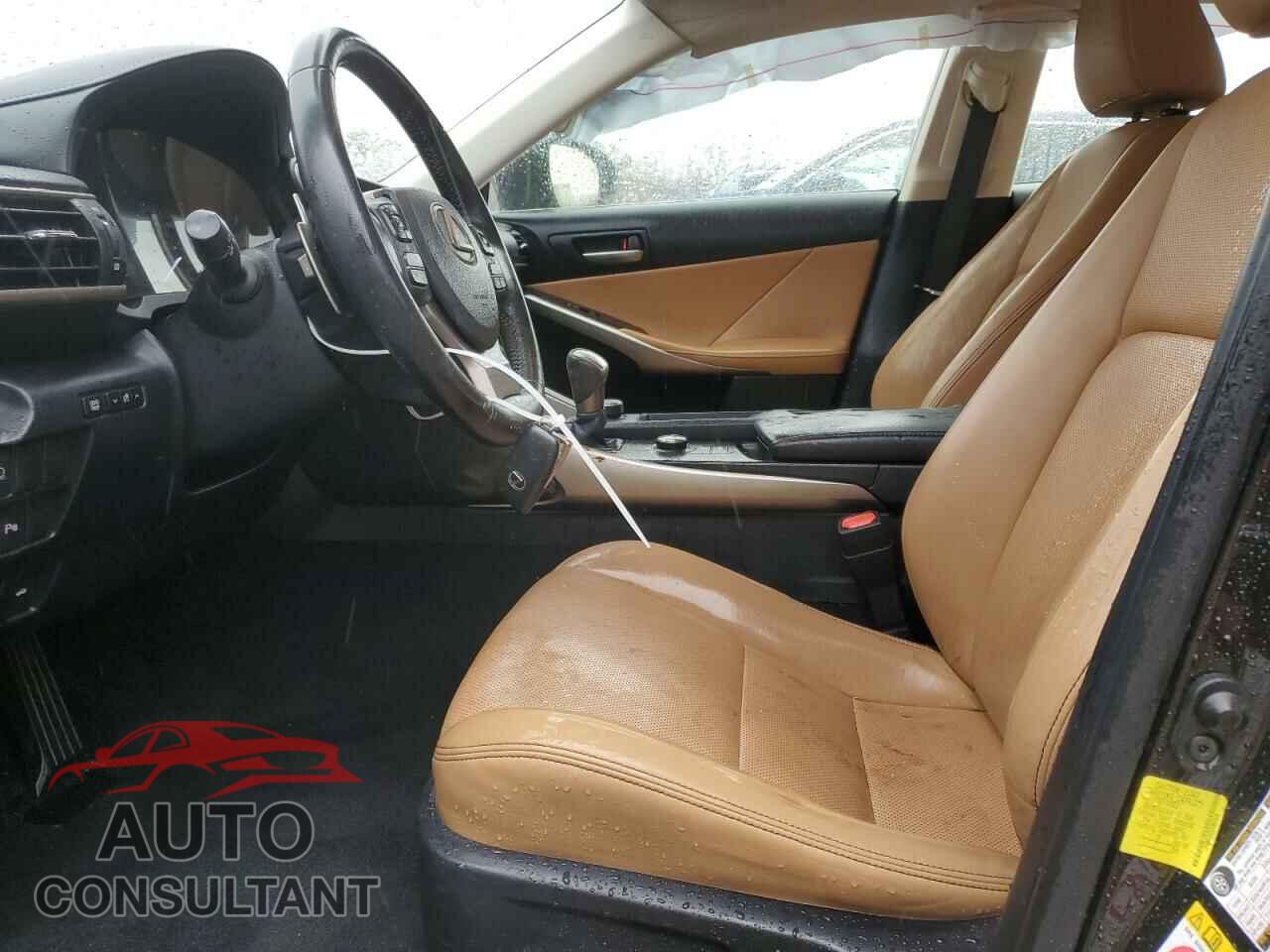 LEXUS IS 2017 - JTHBA1D28H5061634