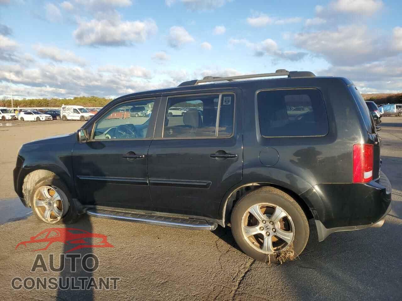 HONDA PILOT 2013 - 5FNYF4H55DB086261