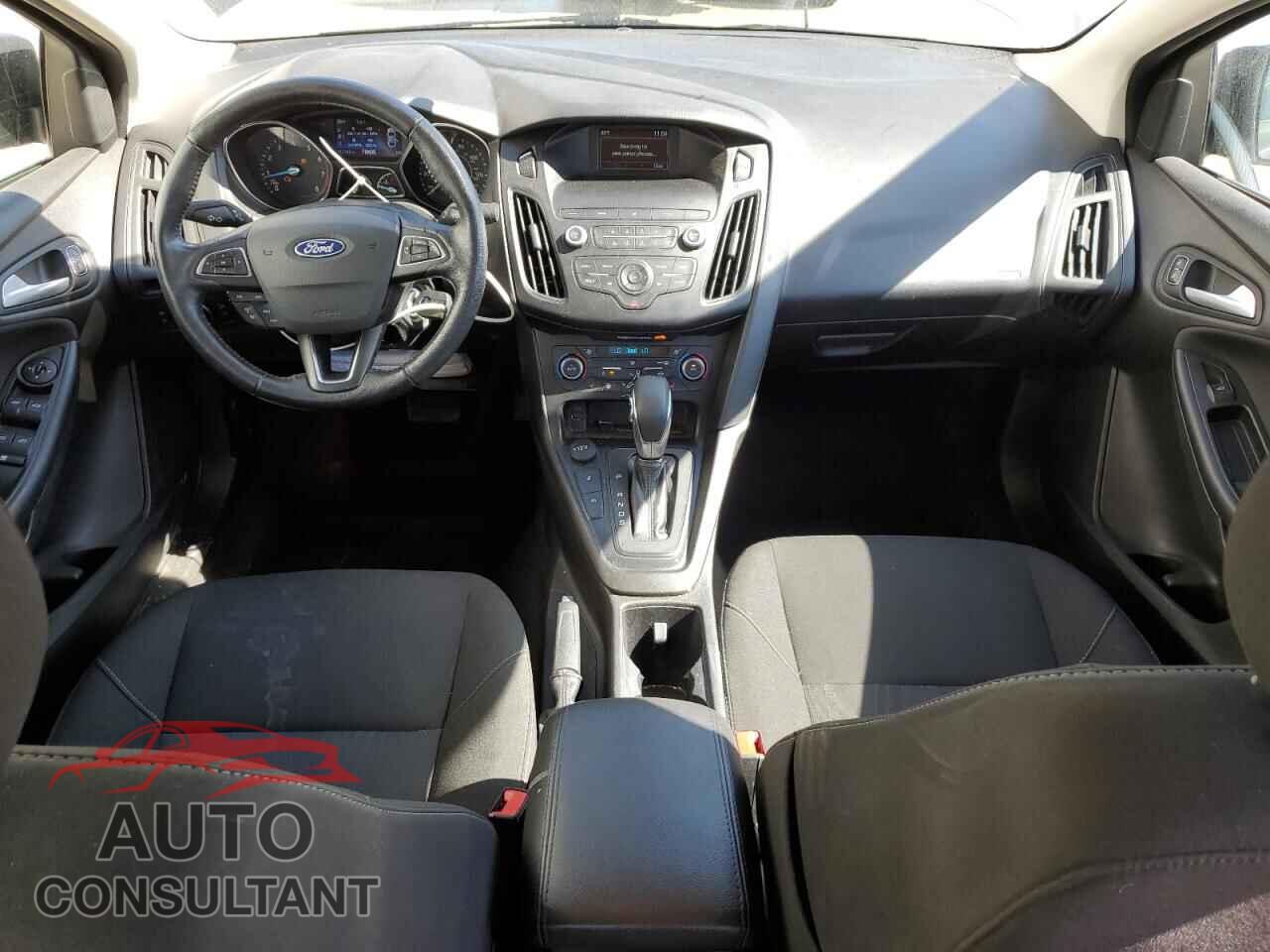 FORD FOCUS 2018 - 1FADP3FE2JL228413
