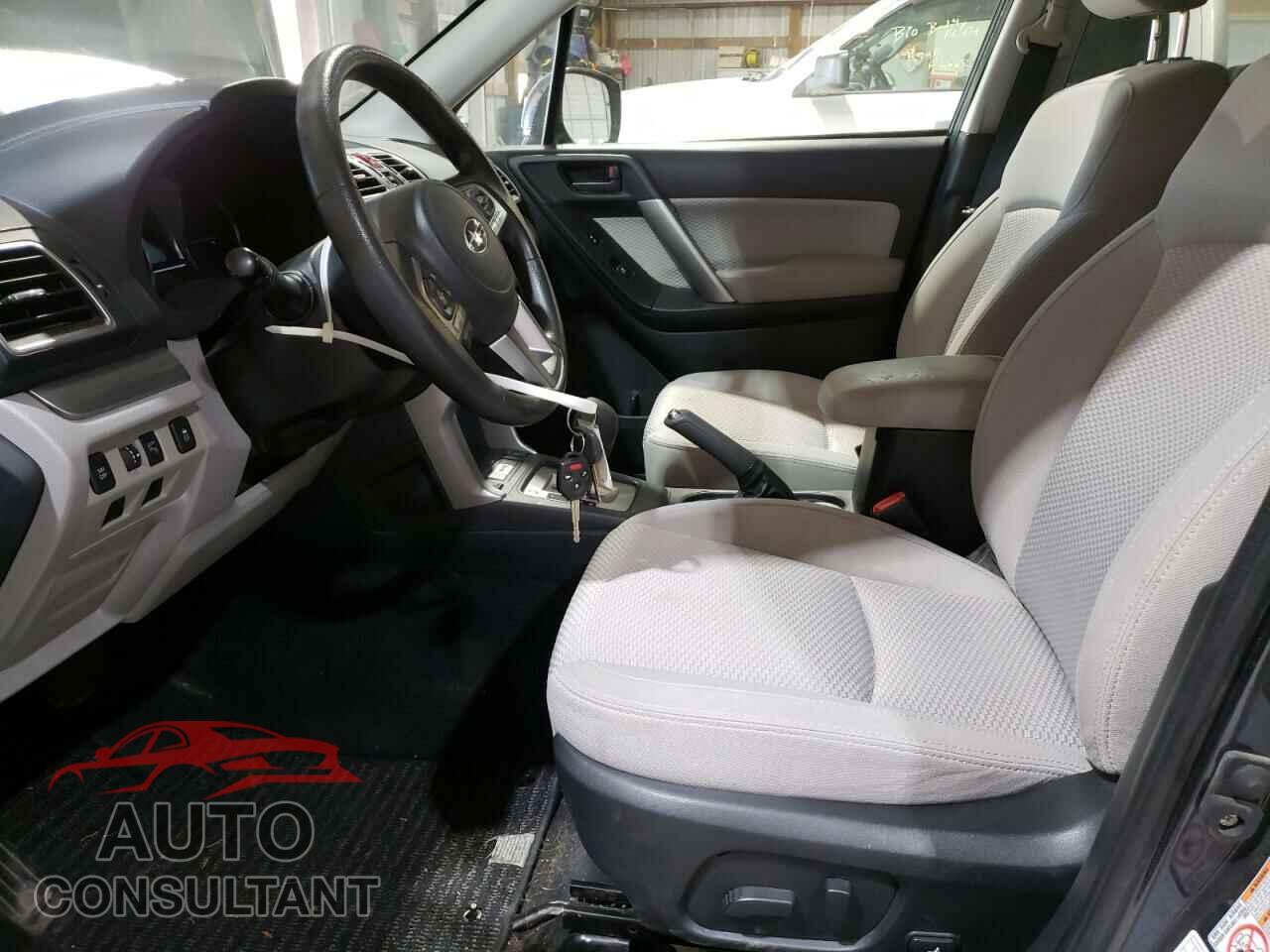 SUBARU FORESTER 2018 - JF2SJAGC8JH573647