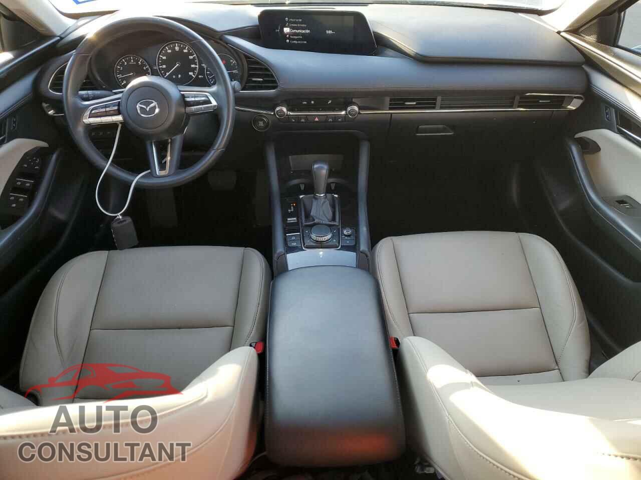 MAZDA 3 2023 - 3MZBPACM4PM369957