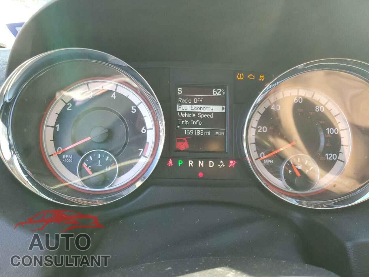 DODGE CARAVAN 2013 - 2C4RDGDG9DR502576