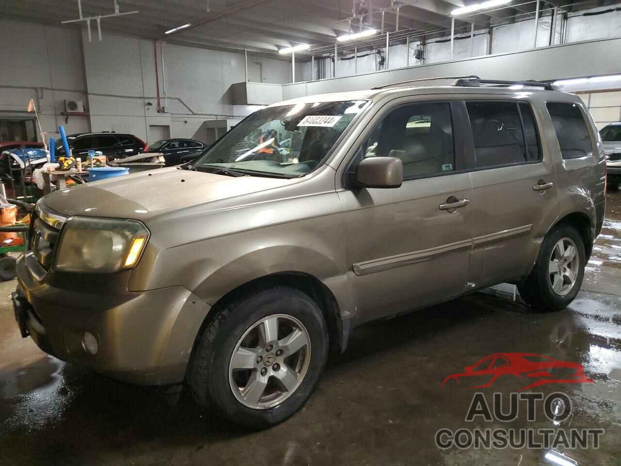 HONDA PILOT 2011 - 5FNYF4H50BB053312