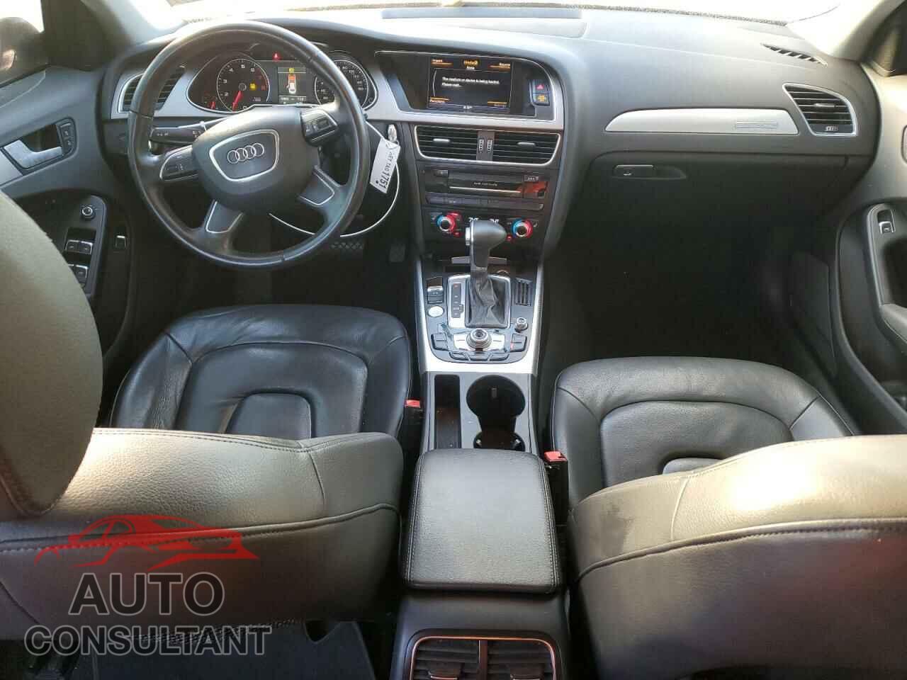 AUDI A4 2013 - WAUFFAFL6DN003670