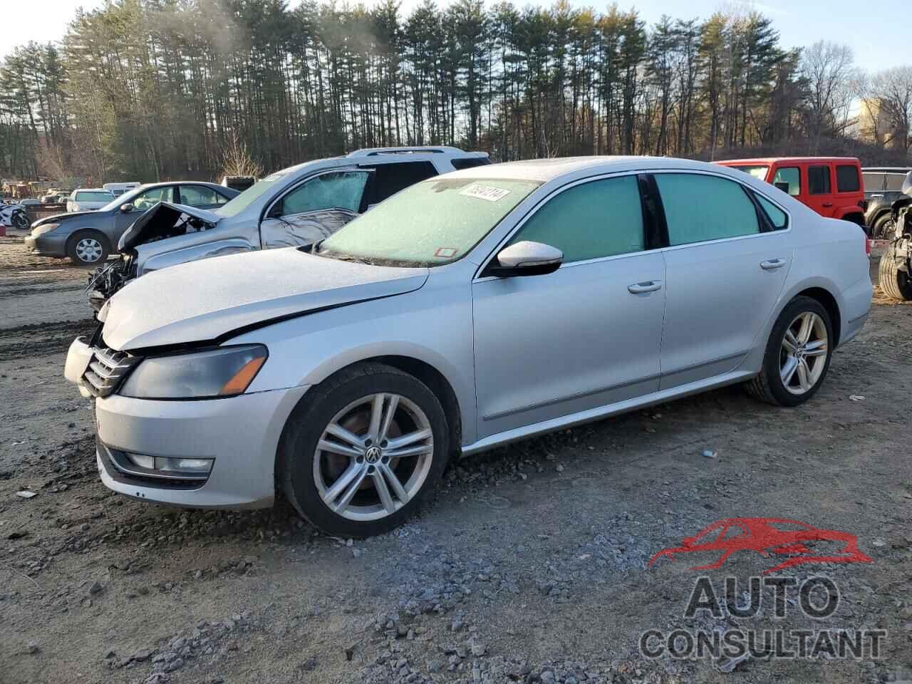 VOLKSWAGEN PASSAT 2012 - 1VWBN7A38CC067151
