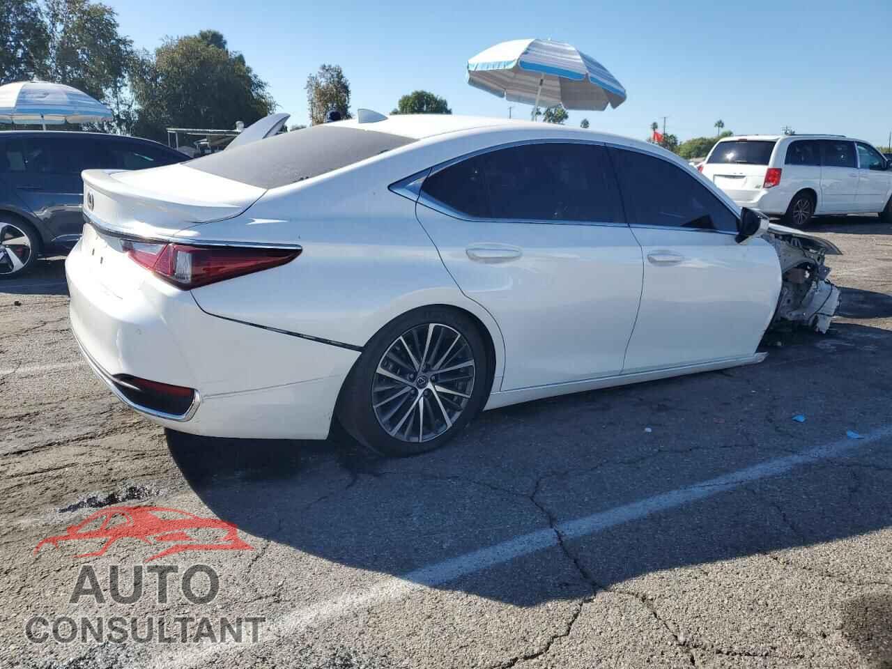 LEXUS ES300 2024 - 58ADA1C17RU037727