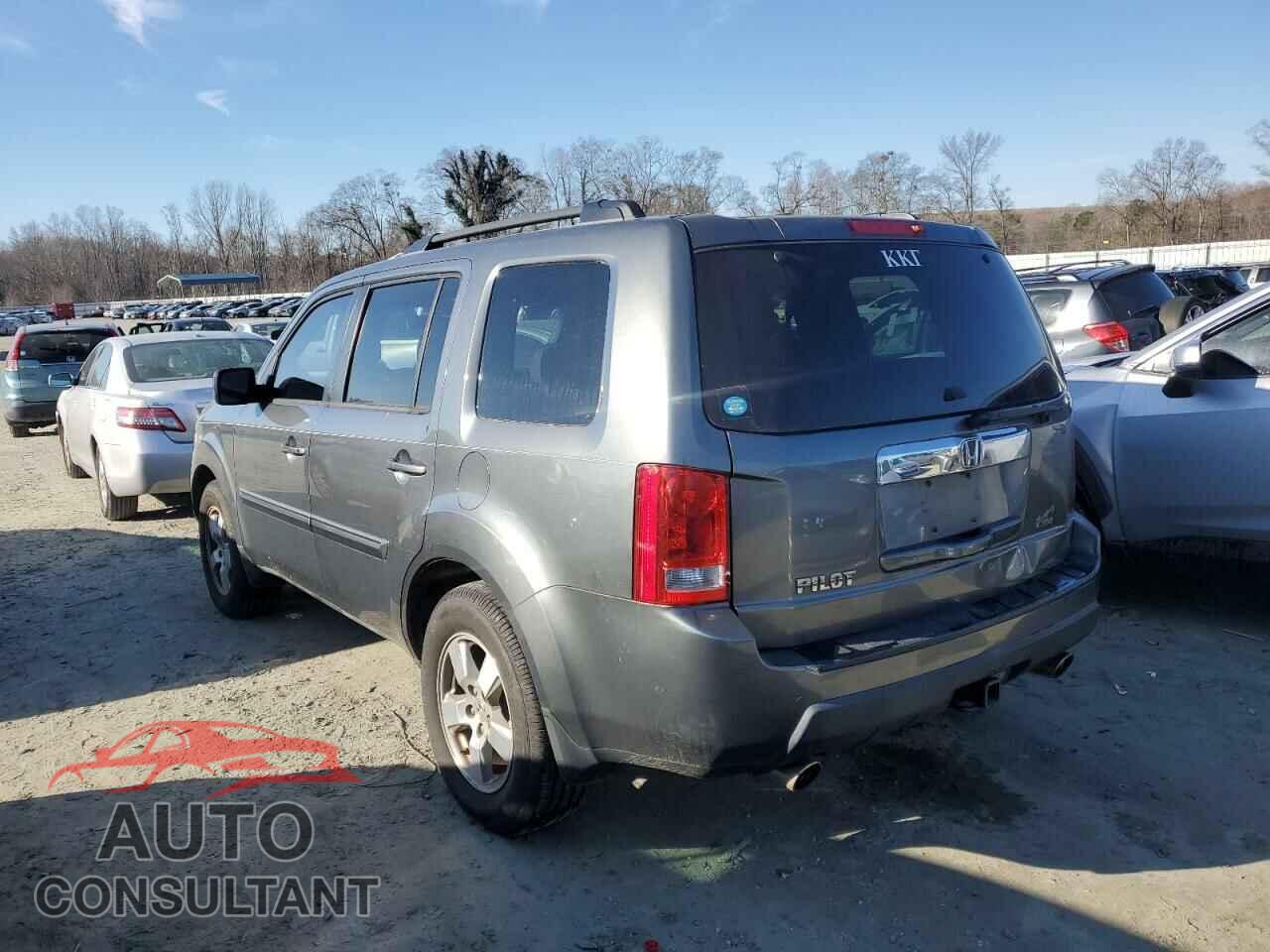 HONDA PILOT 2011 - 5FNYF3H58BB038325