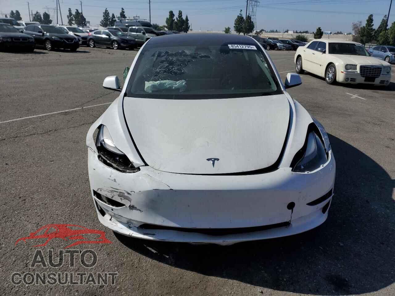 TESLA MODEL 3 2021 - 5YJ3E1EA6MF996529