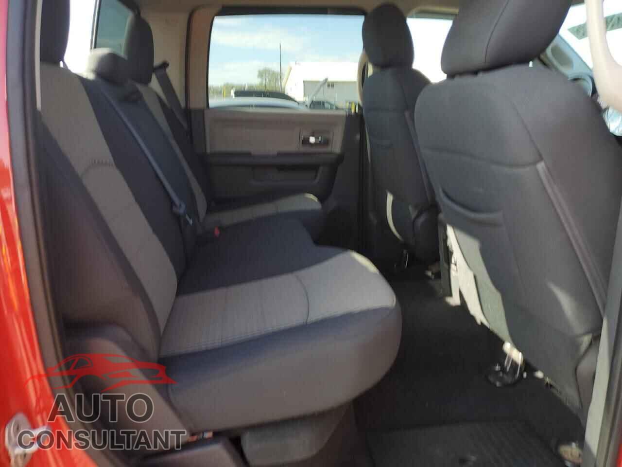 DODGE RAM 1500 2012 - 1C6RD7LT0CS274468