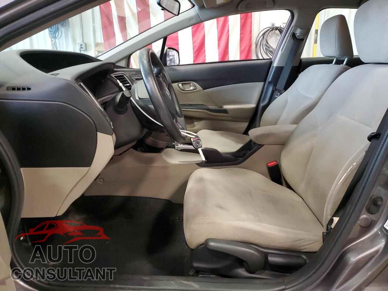 HONDA CIVIC 2013 - 19XFB2F52DE002509