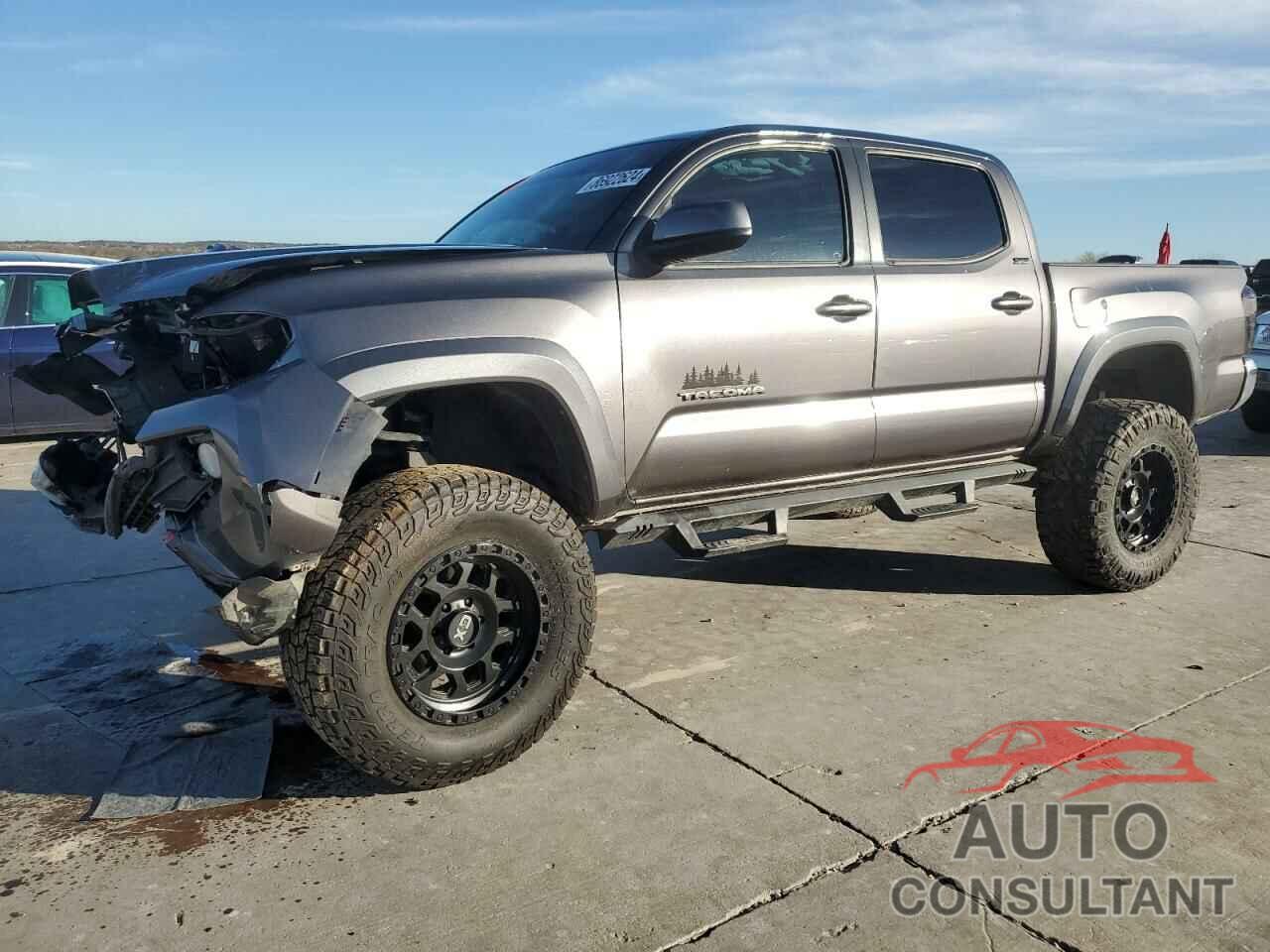 TOYOTA TACOMA 2017 - 5TFCZ5AN5HX049045