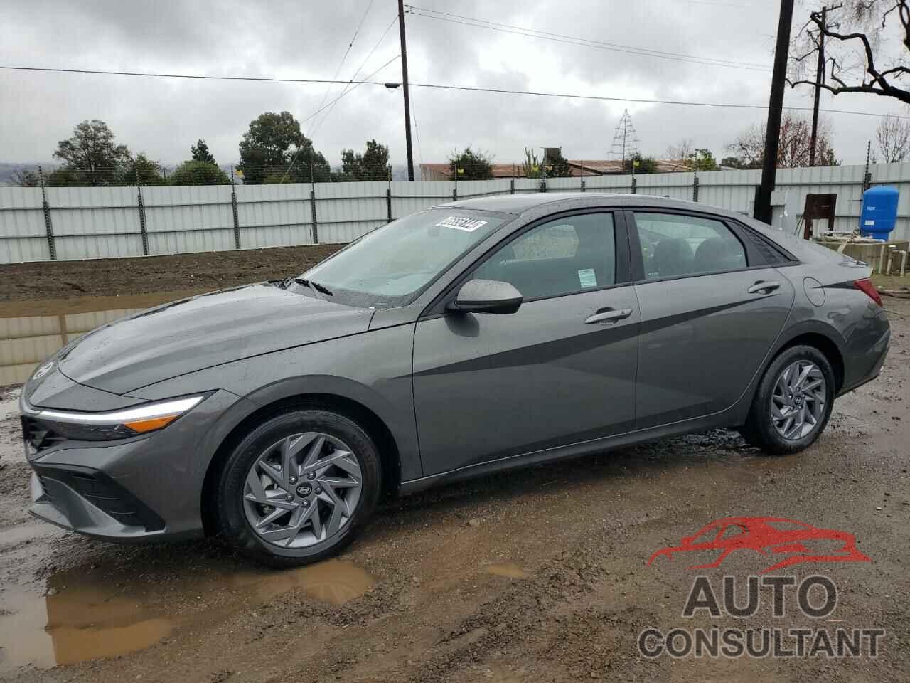 HYUNDAI ELANTRA 2024 - KMHLM4DG0RU670519