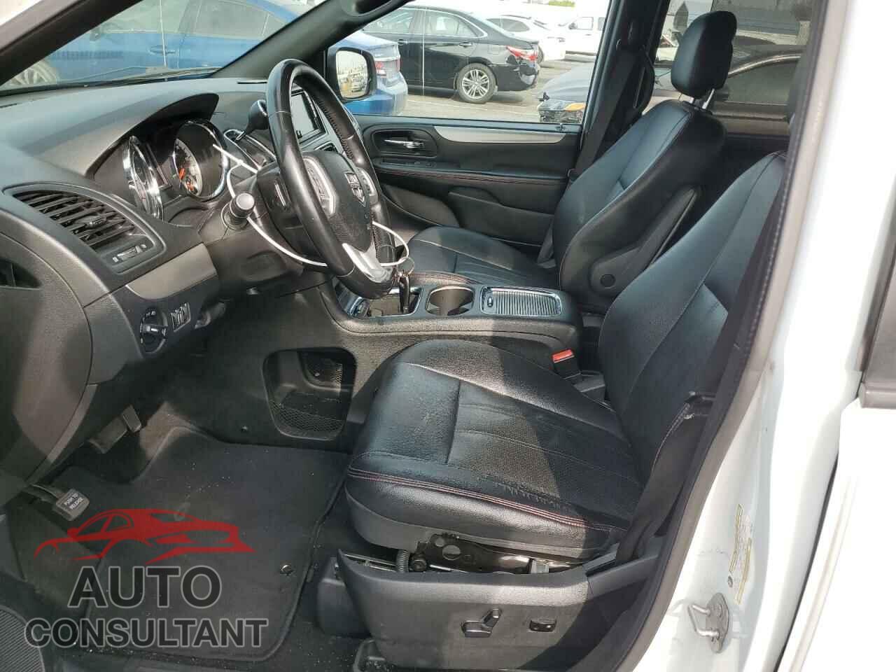 DODGE CARAVAN 2018 - 2C4RDGEG2JR237963