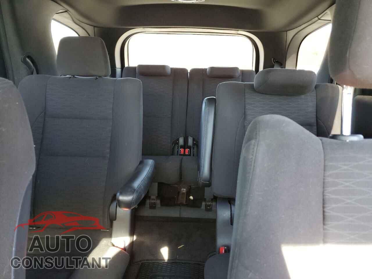 DODGE DURANGO 2018 - 1C4RDJAGXJC462000