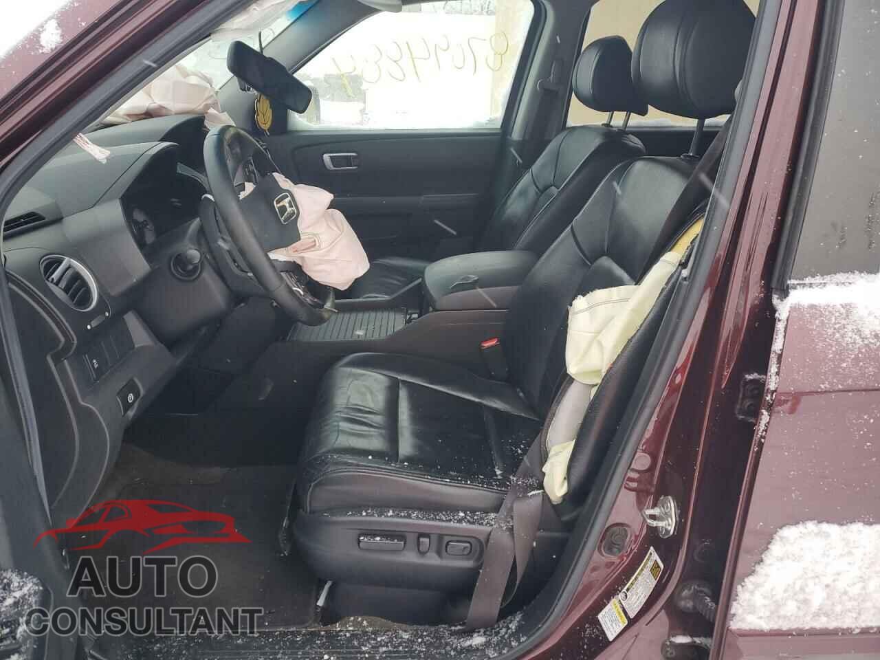 HONDA PILOT 2013 - 5FNYF4H58DB022327