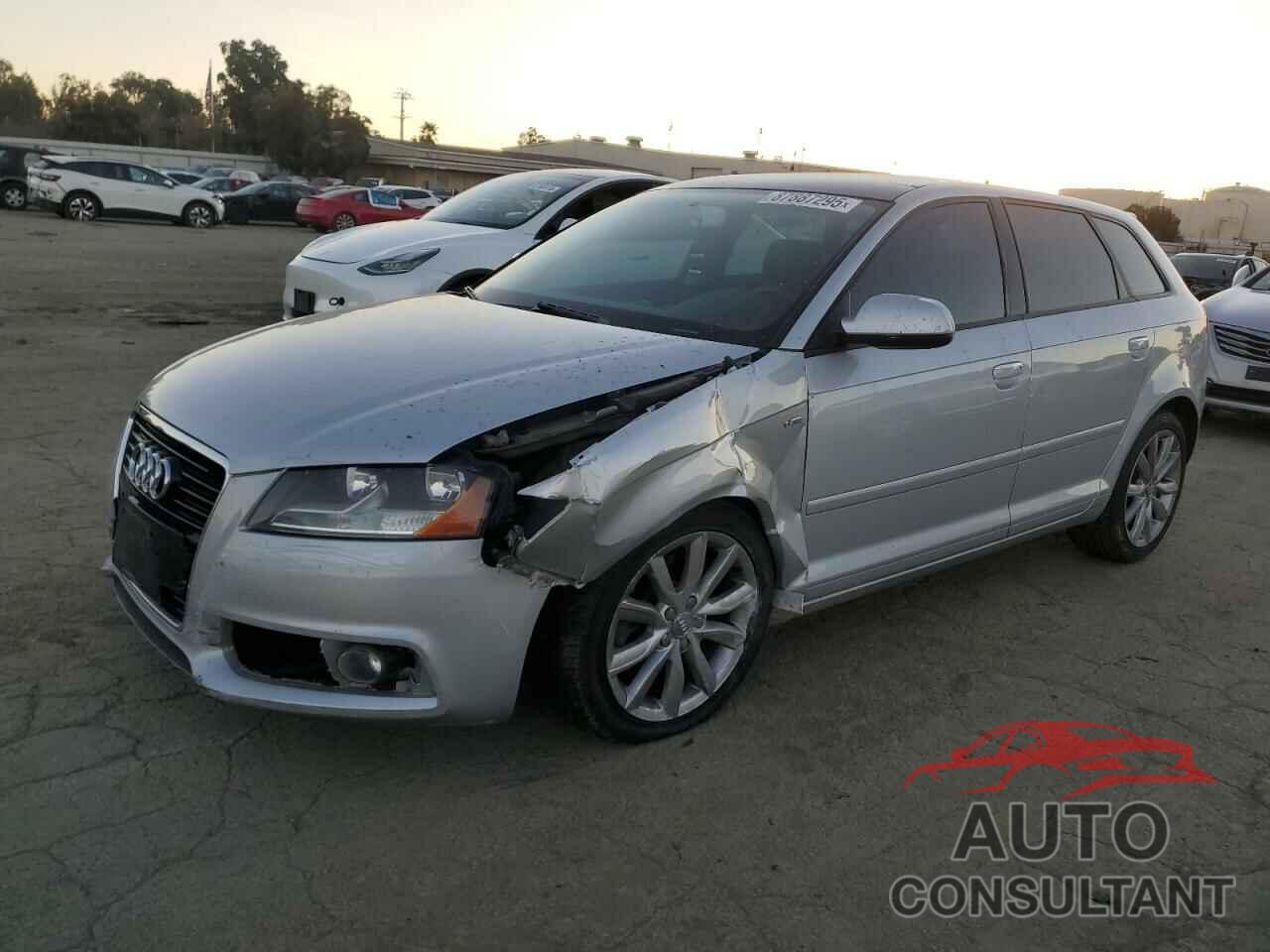 AUDI A3 2011 - WAUBEAFM1BA035389