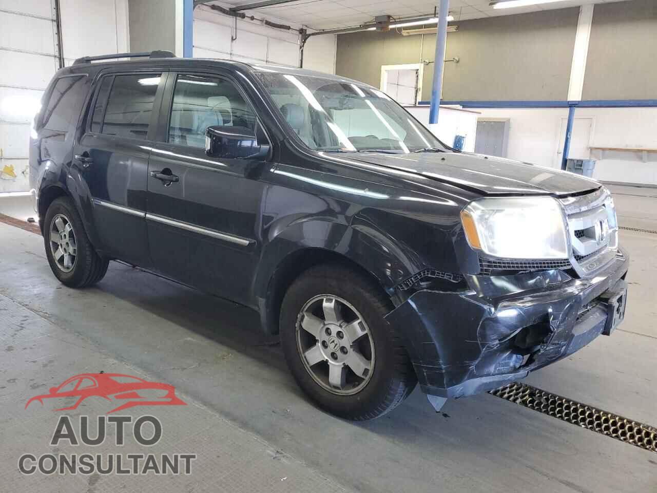 HONDA PILOT 2011 - 5FNYF4H93BB088266