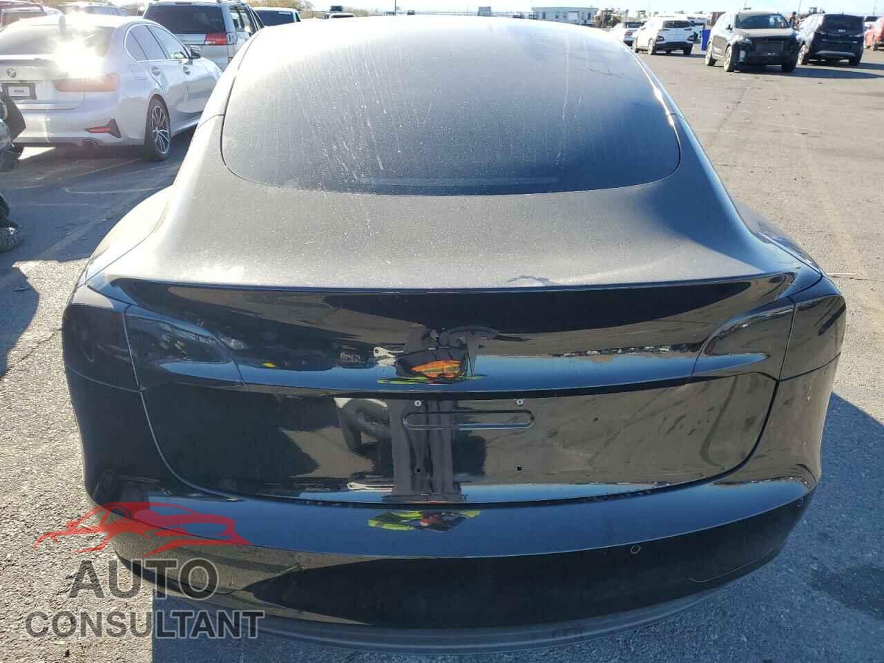 TESLA MODEL 3 2018 - 5YJ3E1EA0JF049112