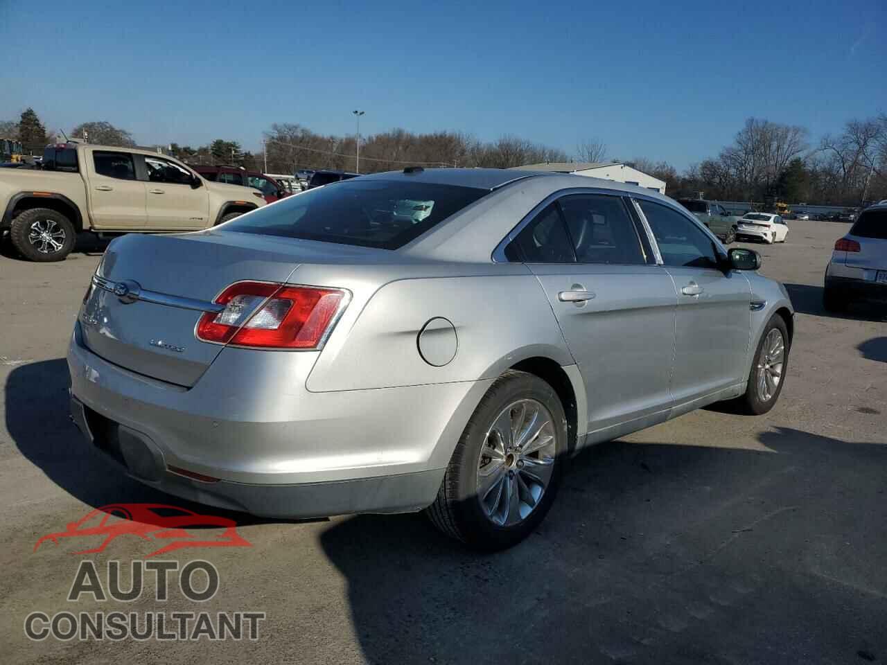 FORD TAURUS 2010 - 1FAHP2FW2AG134514