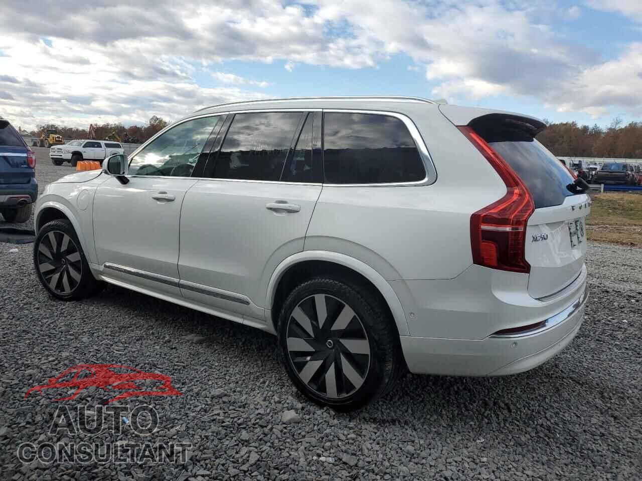 VOLVO XC90 PLUS 2024 - YV4H60CEXR1164398