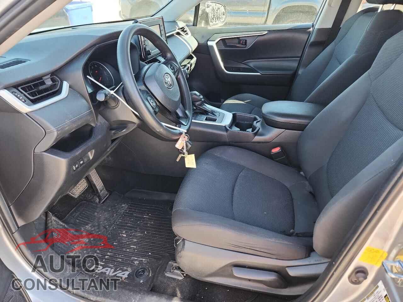 TOYOTA RAV4 2020 - 2T3F1RFV3LC103669
