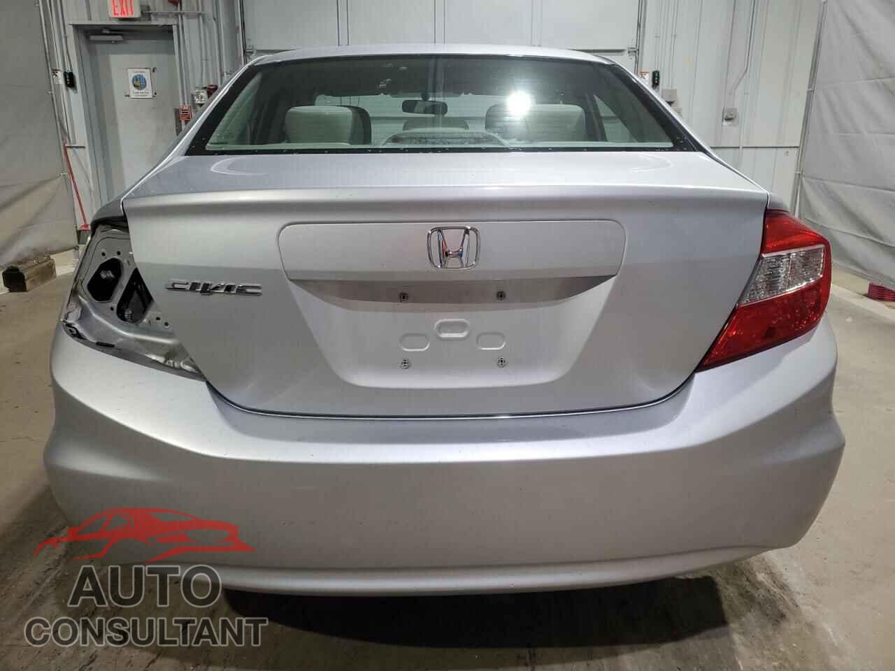 HONDA CIVIC 2012 - 2HGFB2F57CH562711
