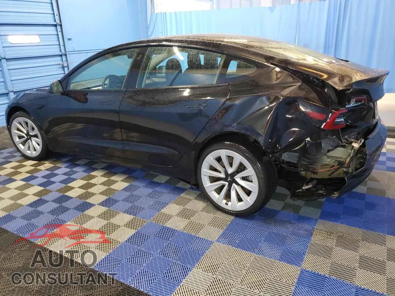 TESLA MODEL 3 2023 - 5YJ3E1EA0PF452063