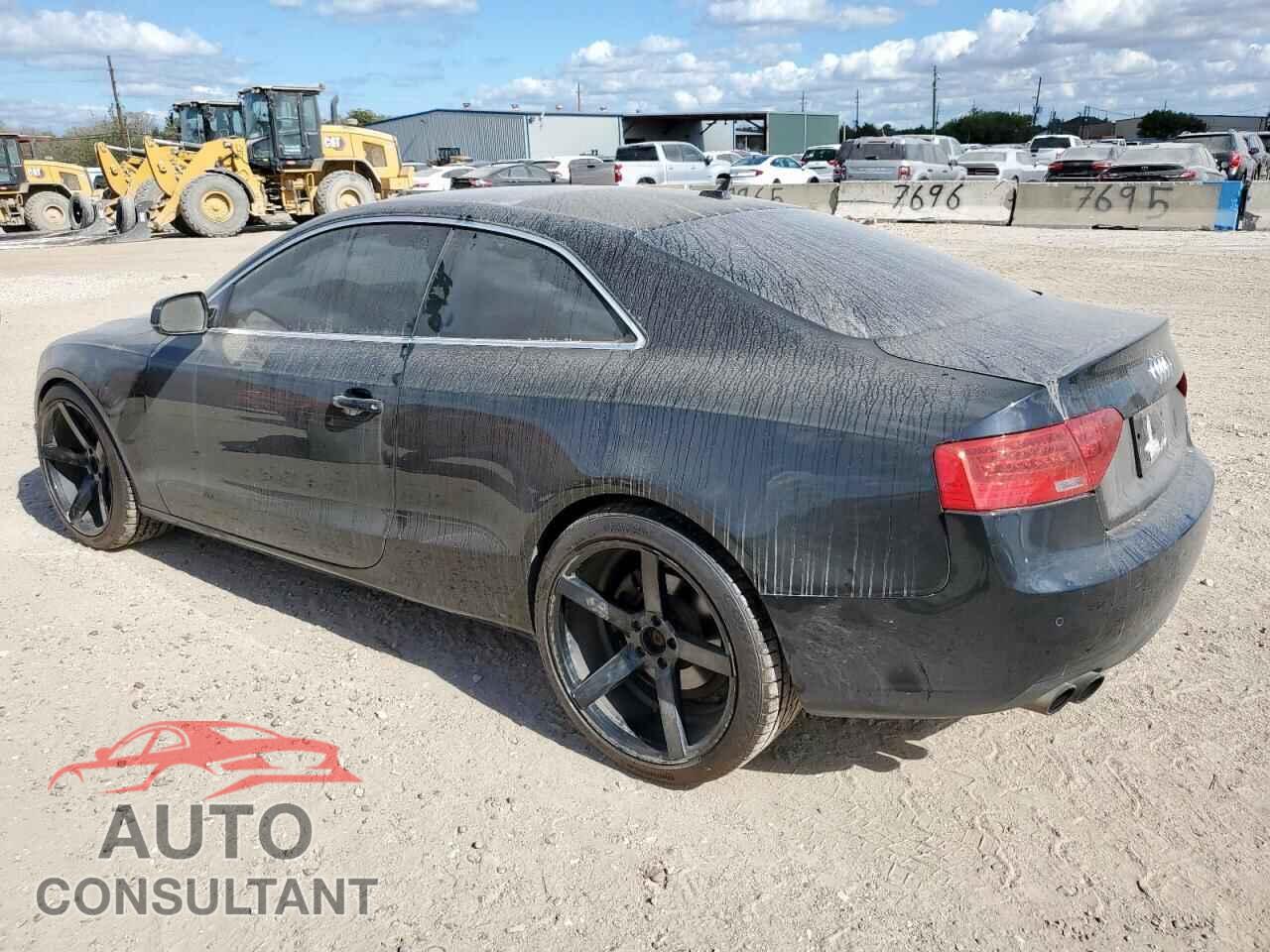 AUDI A5 2013 - WAULFAFR4DA046533