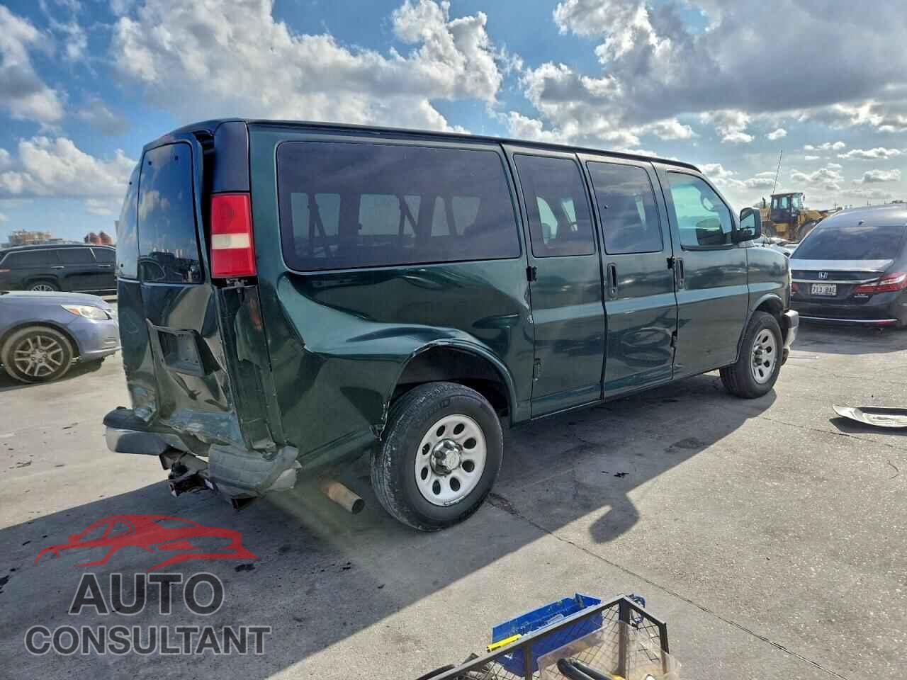 CHEVROLET EXPRESS 2011 - 1GNSGCF40B1114231