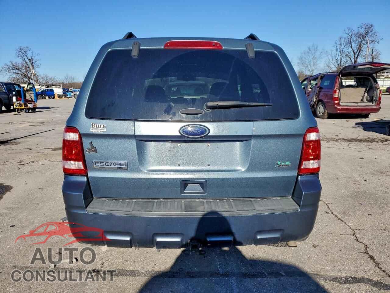 FORD ESCAPE 2011 - 1FMCU0DG2BKB24637