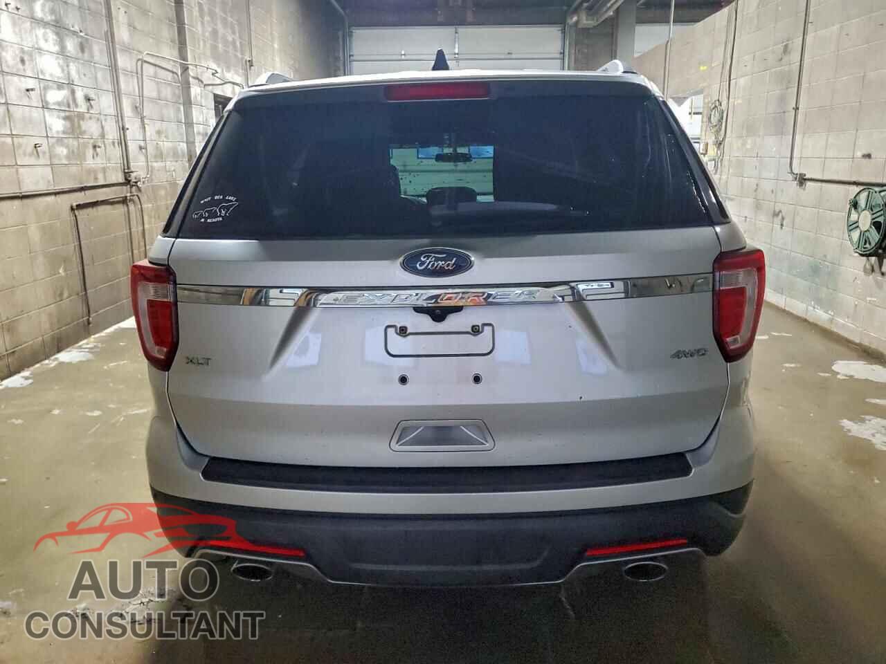 FORD EXPLORER 2018 - 1FM5K8D82JGB28503
