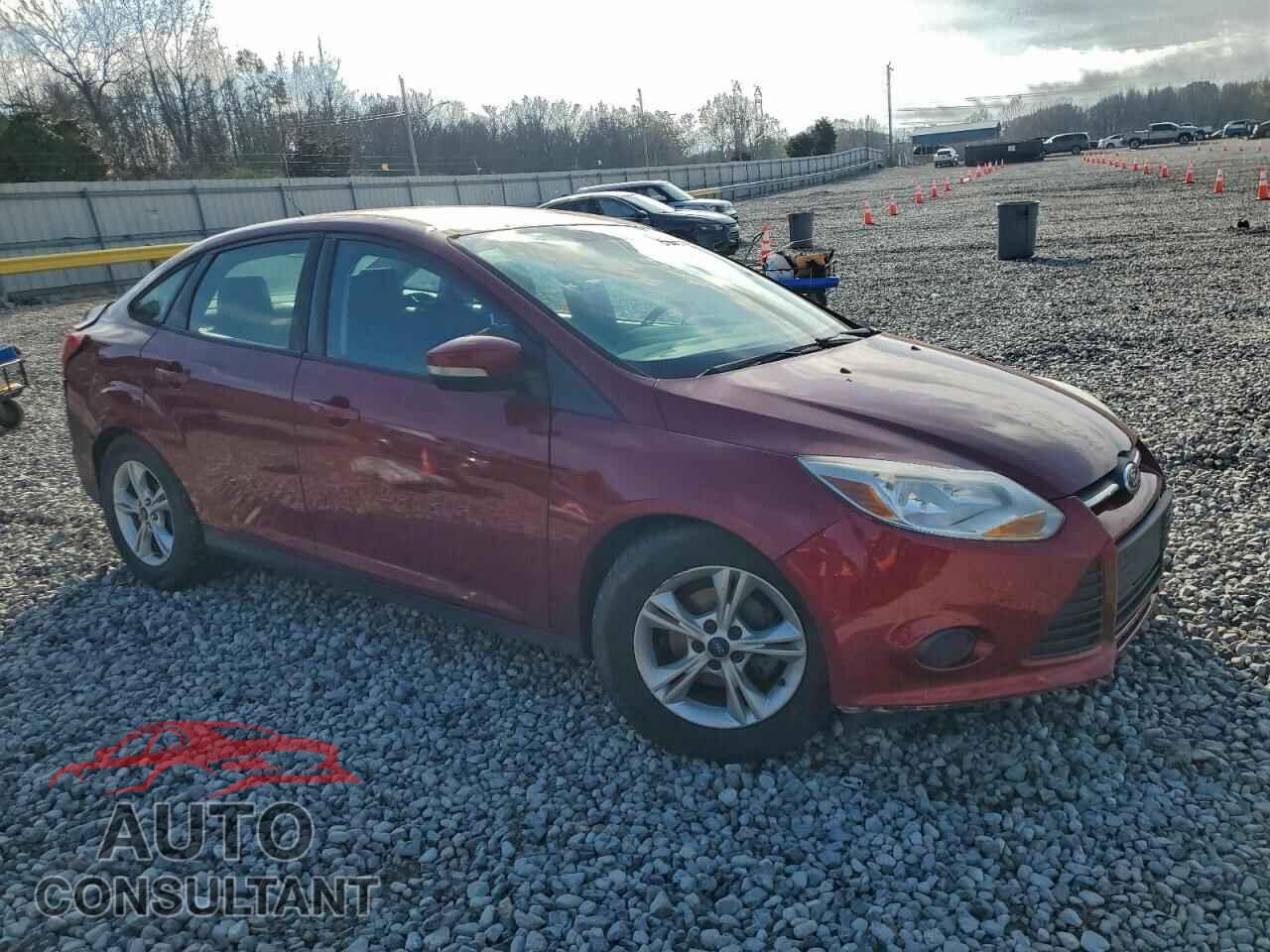 FORD FOCUS 2014 - 1FADP3F2XEL425440