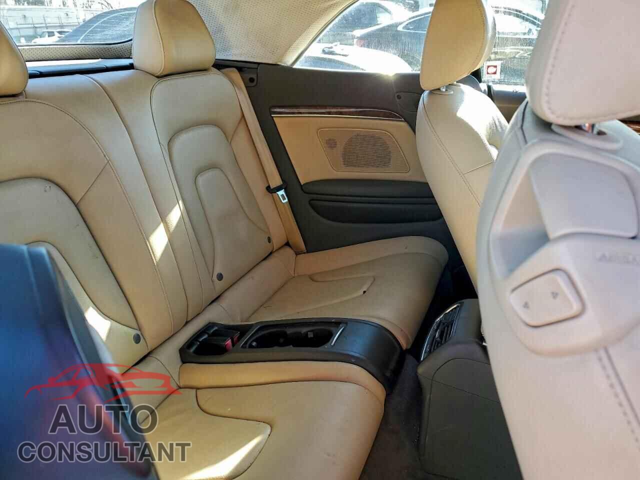 AUDI A5 2013 - WAUCFAFH3DN004676