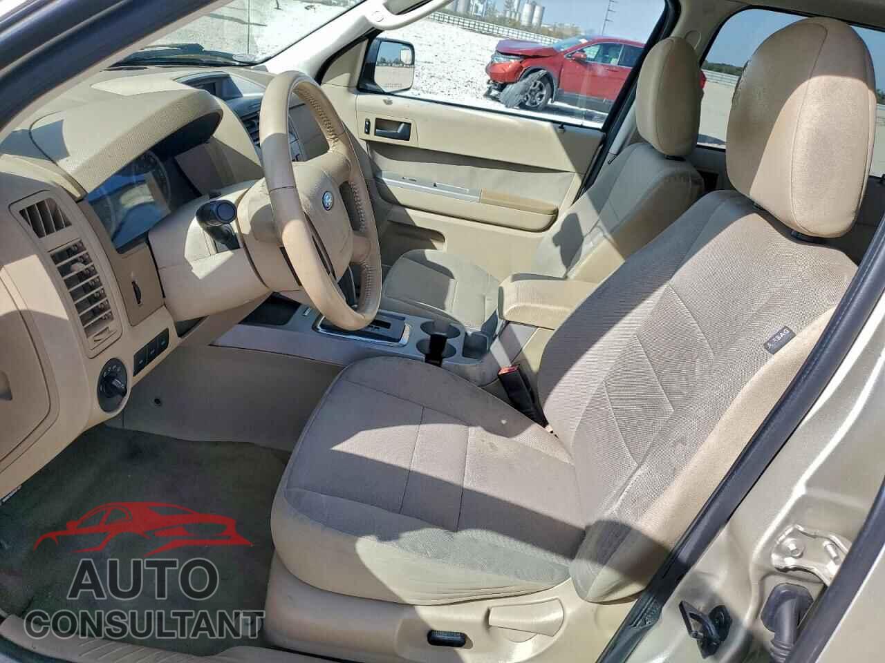 FORD ESCAPE 2011 - 1FMCU0DG3BKA68093