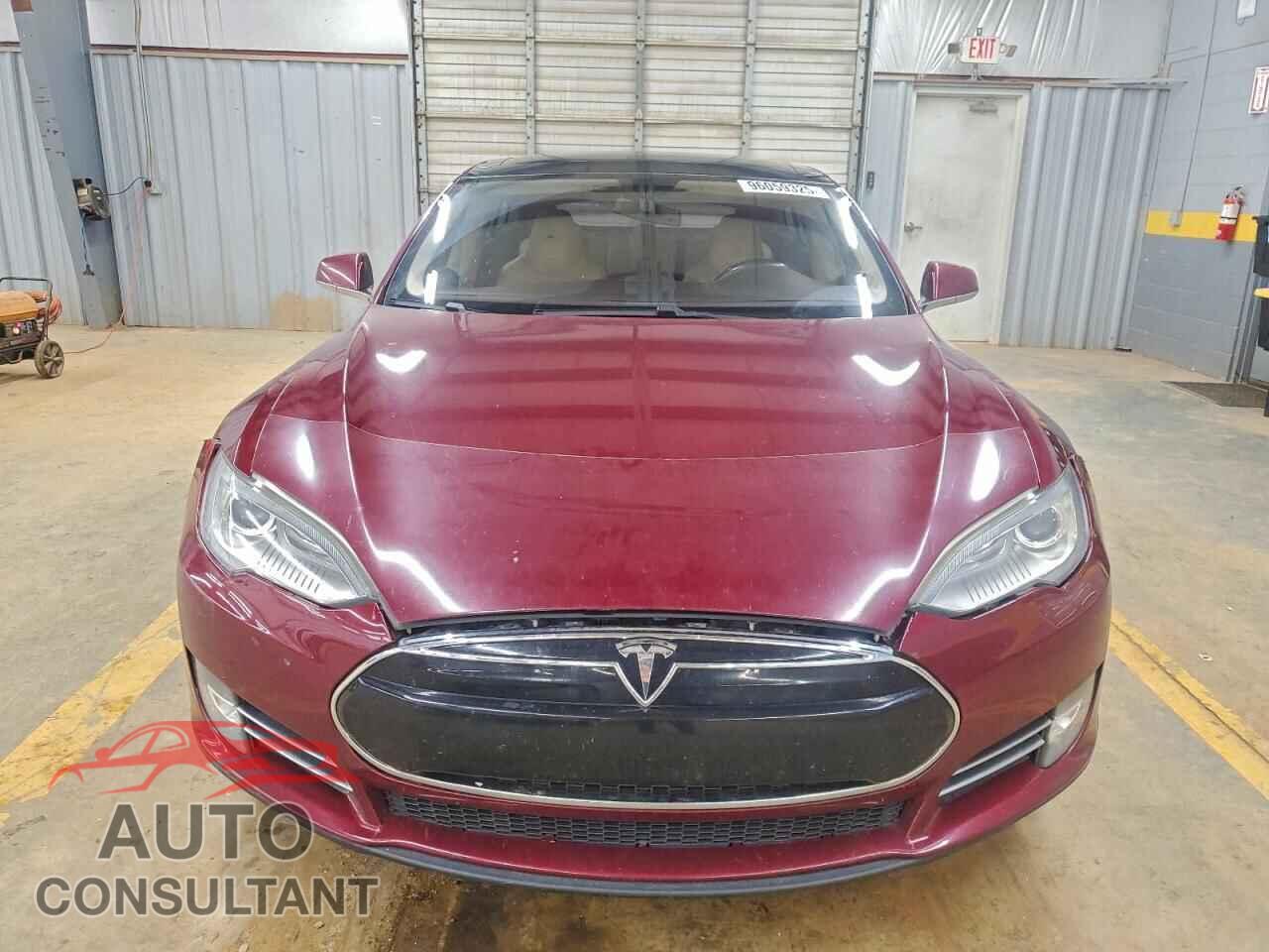 TESLA MODEL S 2012 - 5YJSA1DN9CFS00947