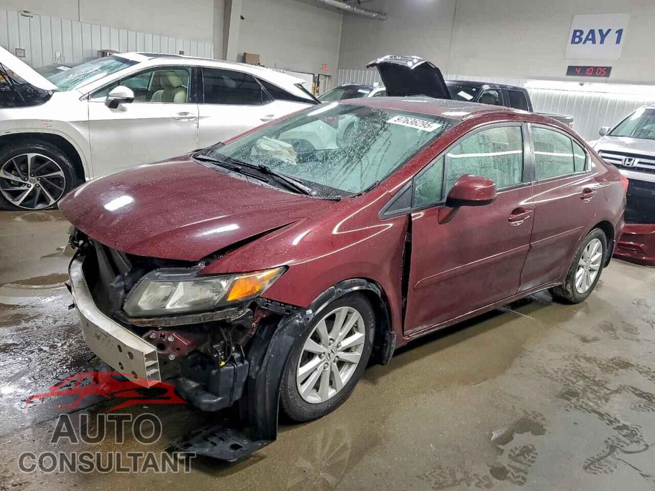 HONDA CIVIC 2012 - 19XFB2F83CE043207