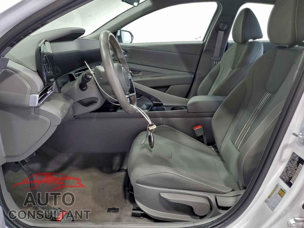 HYUNDAI ELANTRA 2025 - KMHLS4DG6SU920342