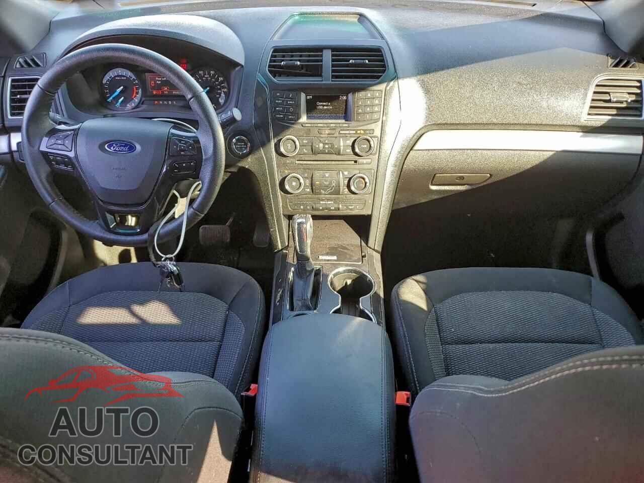 FORD EXPLORER 2017 - 1FM5K7DH2HGB90326