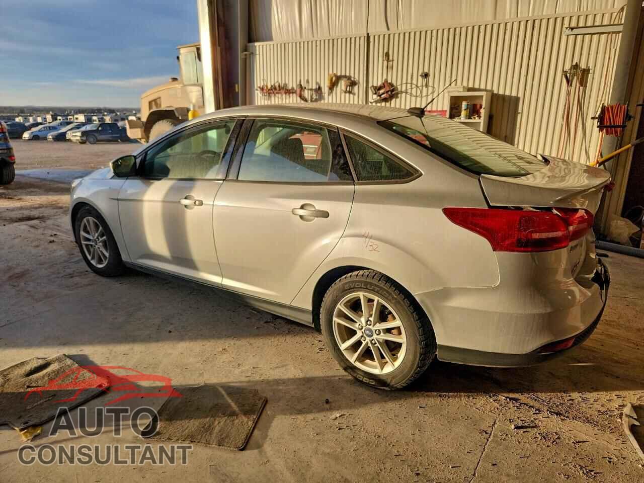 FORD FOCUS 2018 - 1FADP3FEXJL277875