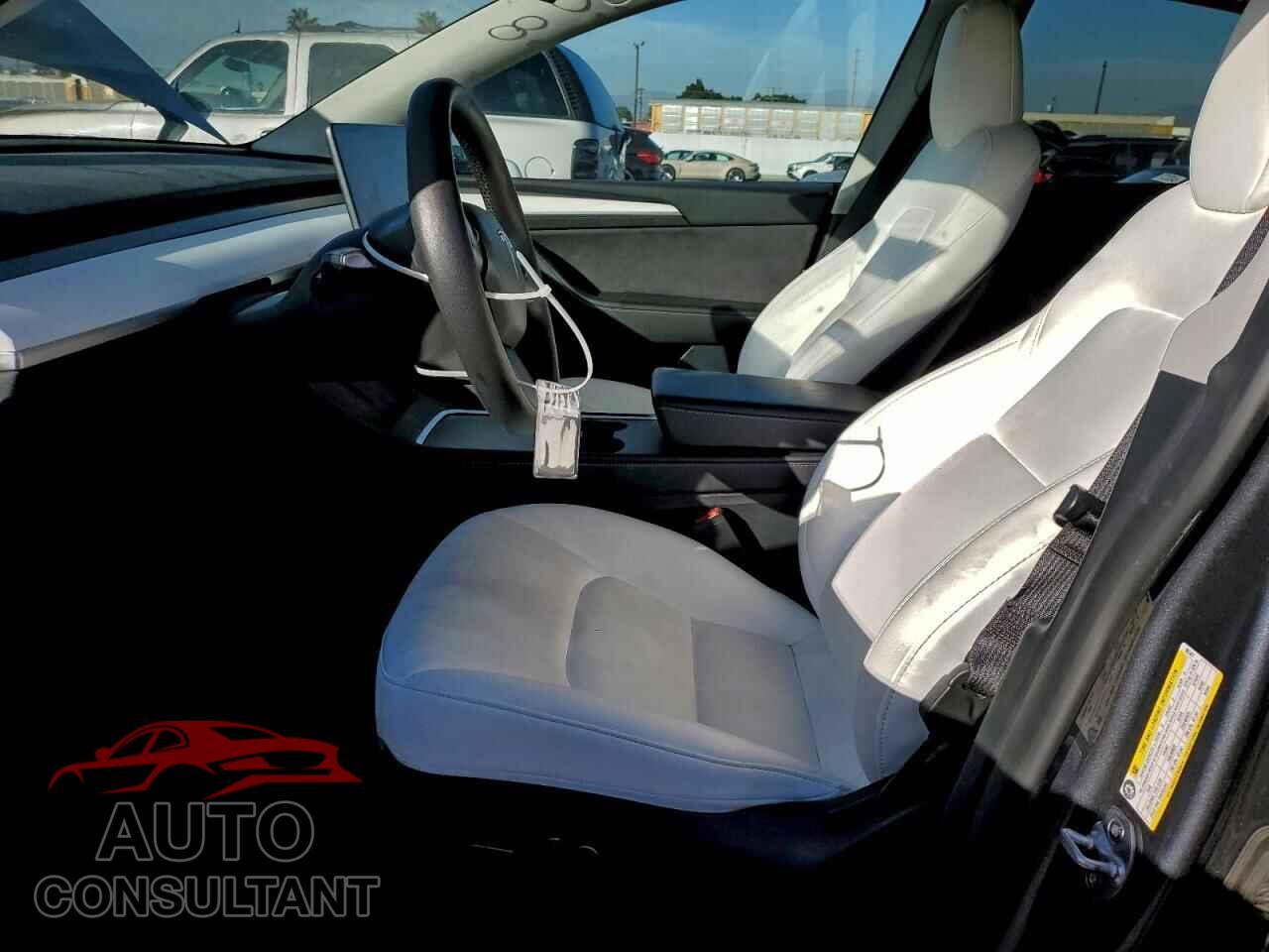 TESLA MODEL Y 2023 - 7SAYGDED5PF962441