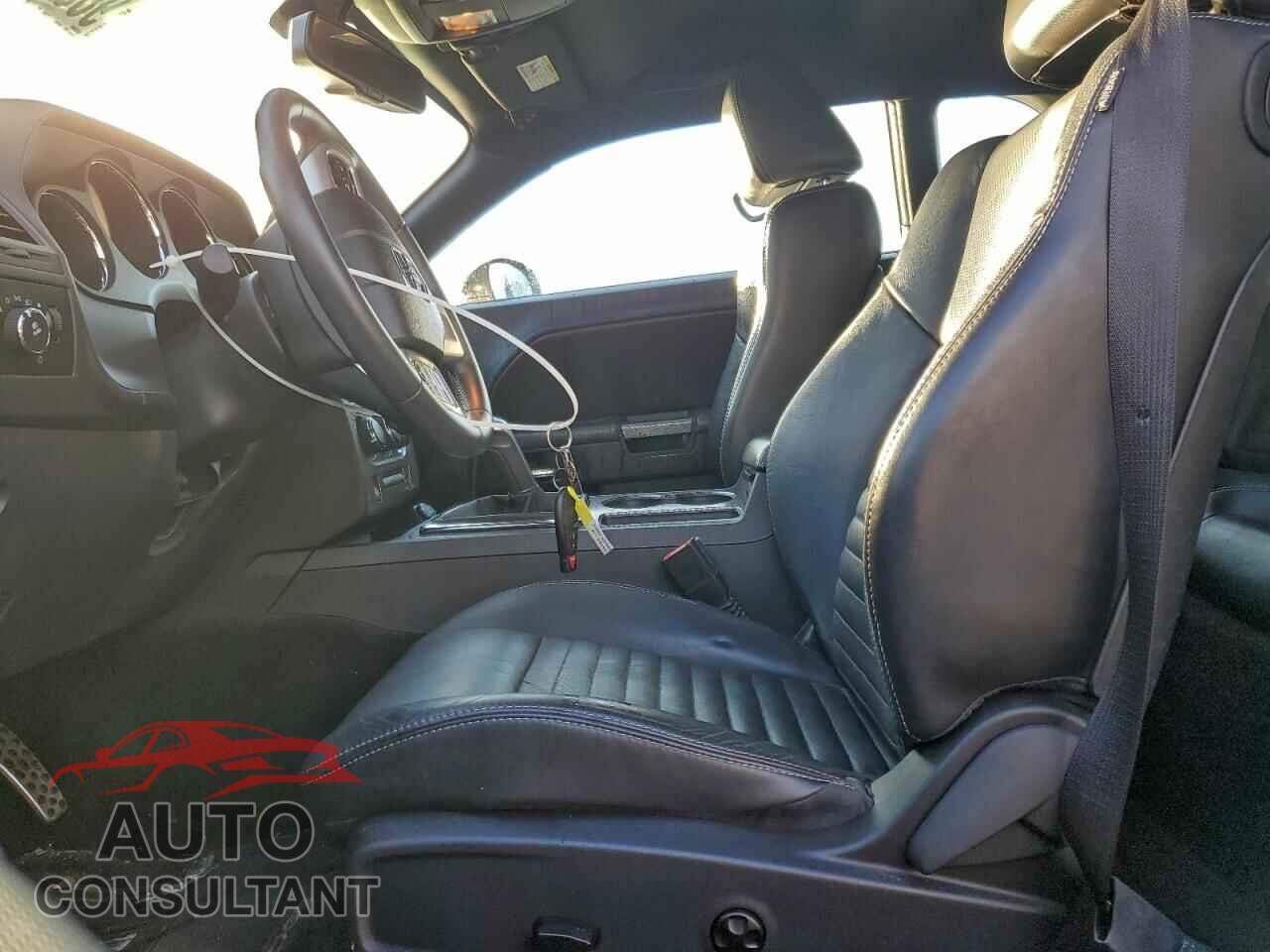 DODGE CHALLENGER 2013 - 2C3CDYBT5DH670303