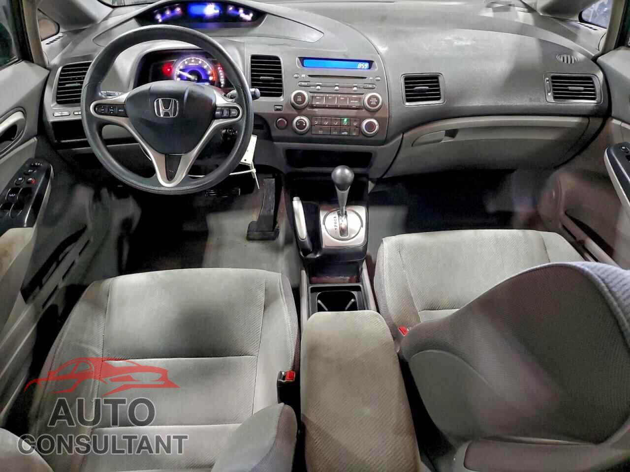 HONDA CIVIC 2010 - 19XFA1F8XAE043053