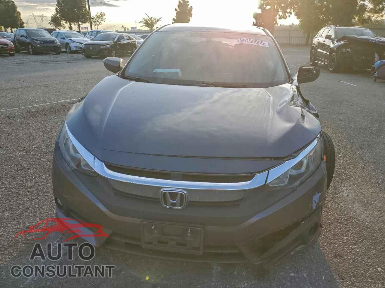 HONDA CIVIC 2017 - 2HGFC2F51HH558349