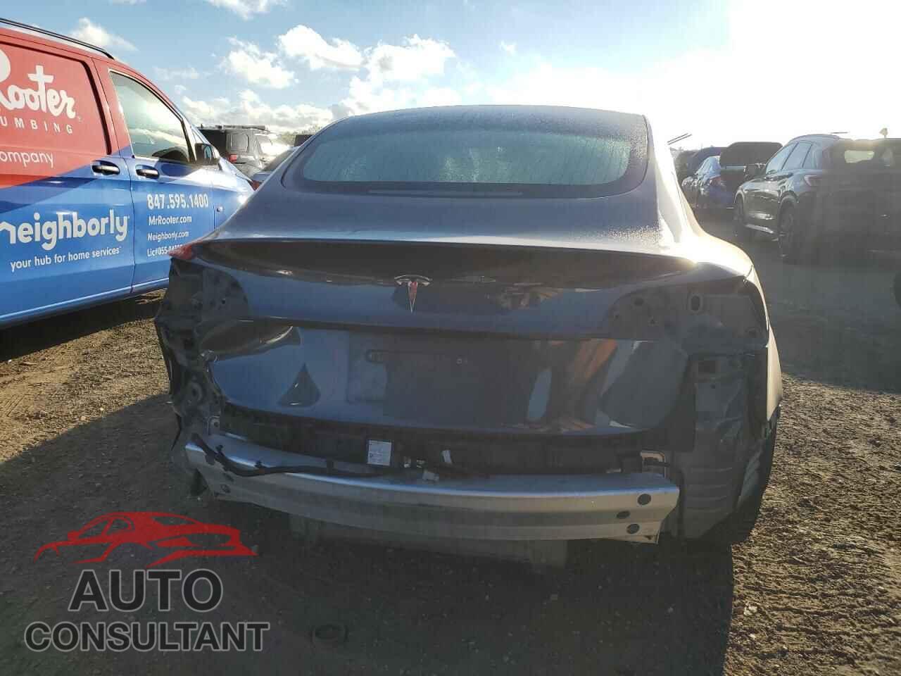 TESLA MODEL 3 2020 - 5YJ3E1EAXLF784876
