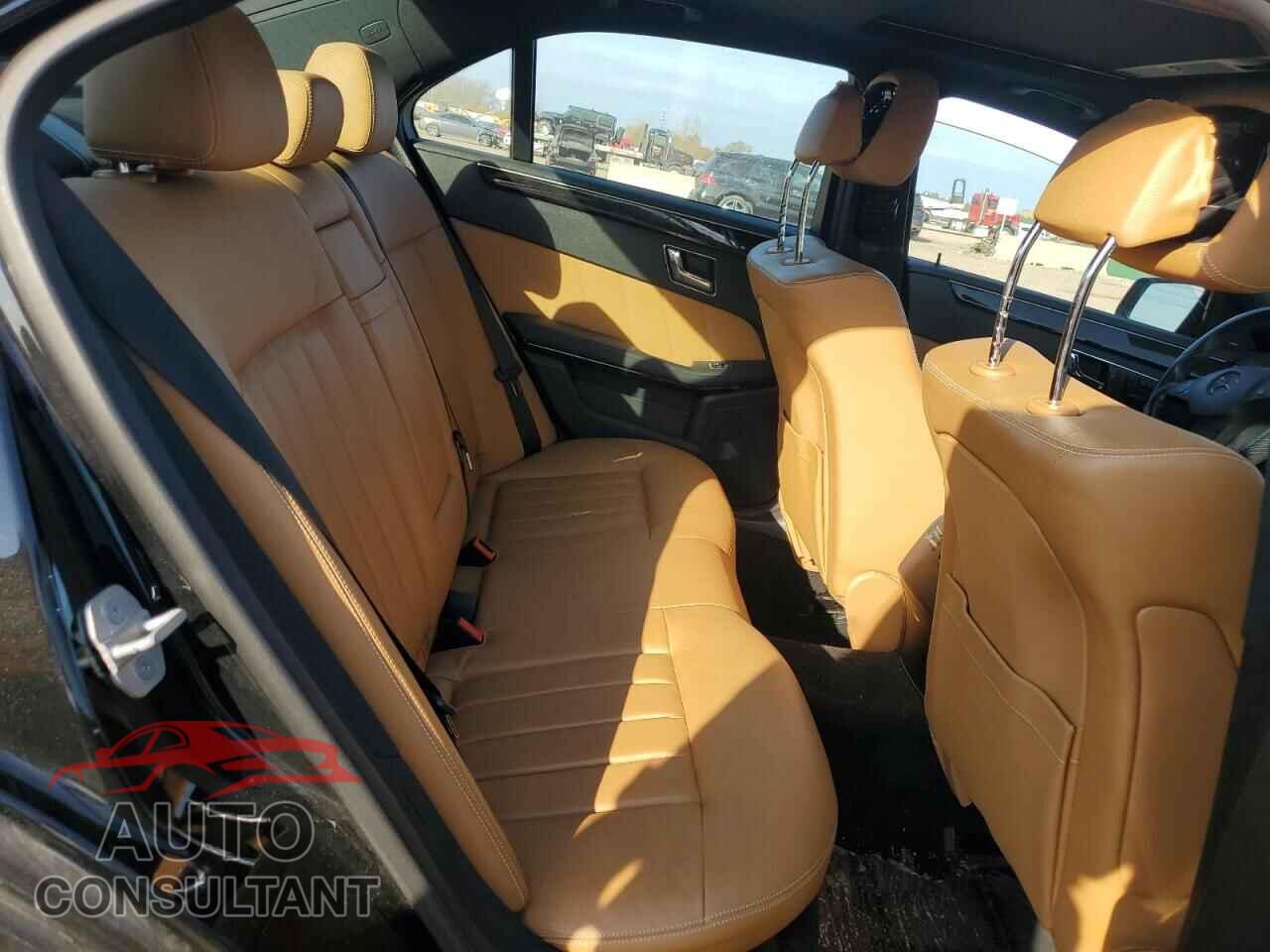 MERCEDES-BENZ E-CLASS 2010 - WDDHF8HB8AA056436