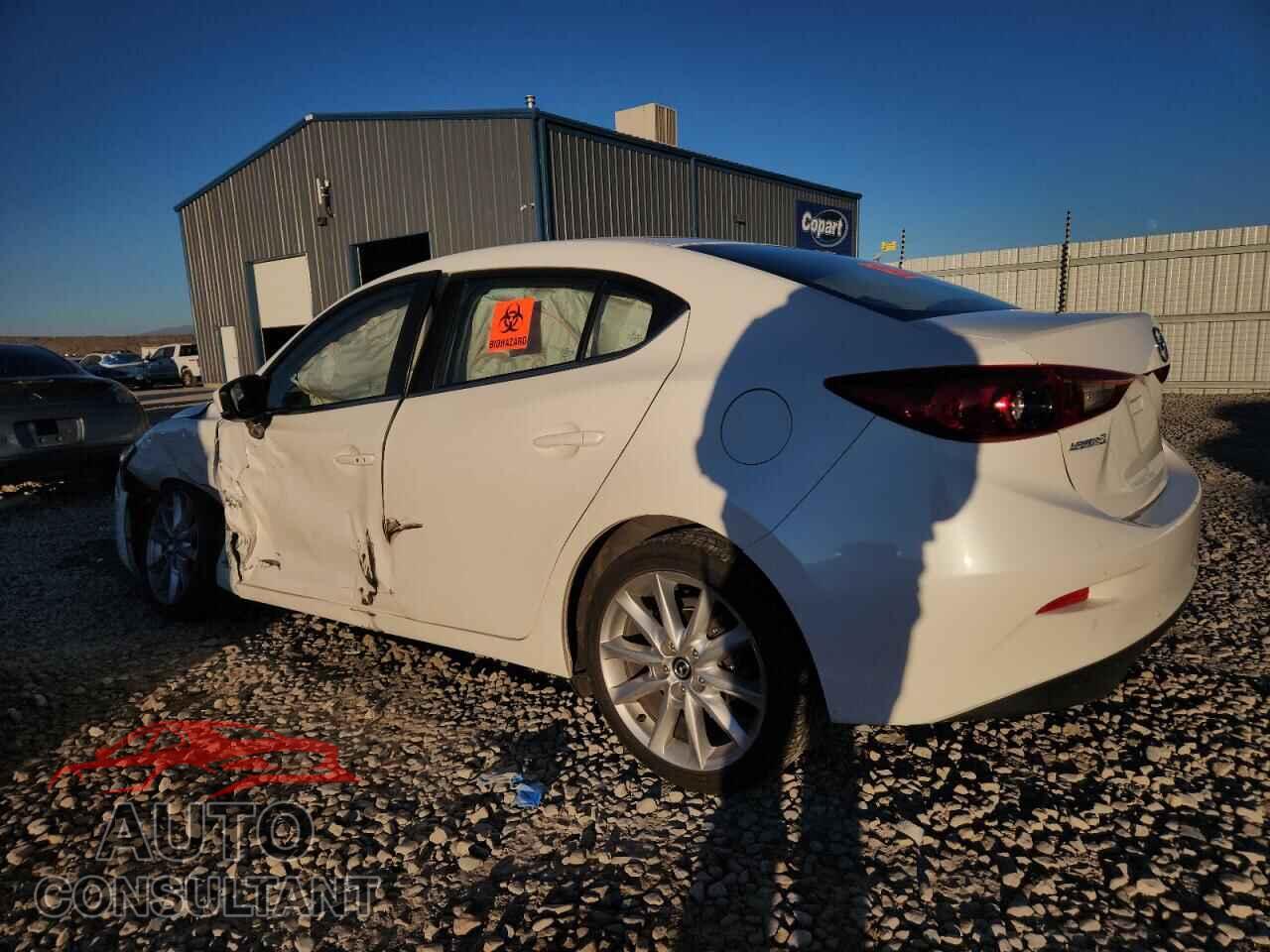 MAZDA 3 2017 - JM1BN1V72H1108342