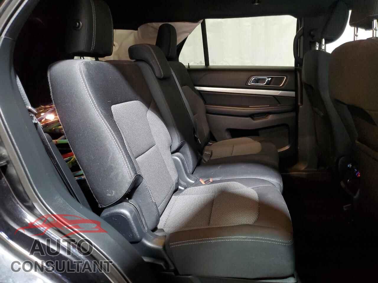 FORD EXPLORER 2018 - 1FM5K8D8XJGB53570