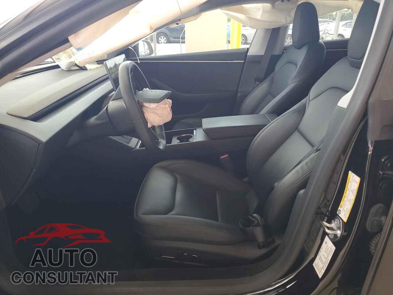 TESLA MODEL 3 2025 - 5YJ3E1EB4SF892272