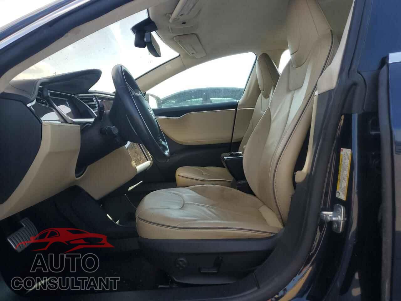 TESLA MODEL S 2013 - 5YJSA1DP2DFP14707